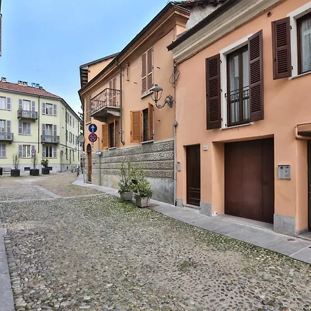 Donna Elena - Apartment Asti Exterior foto